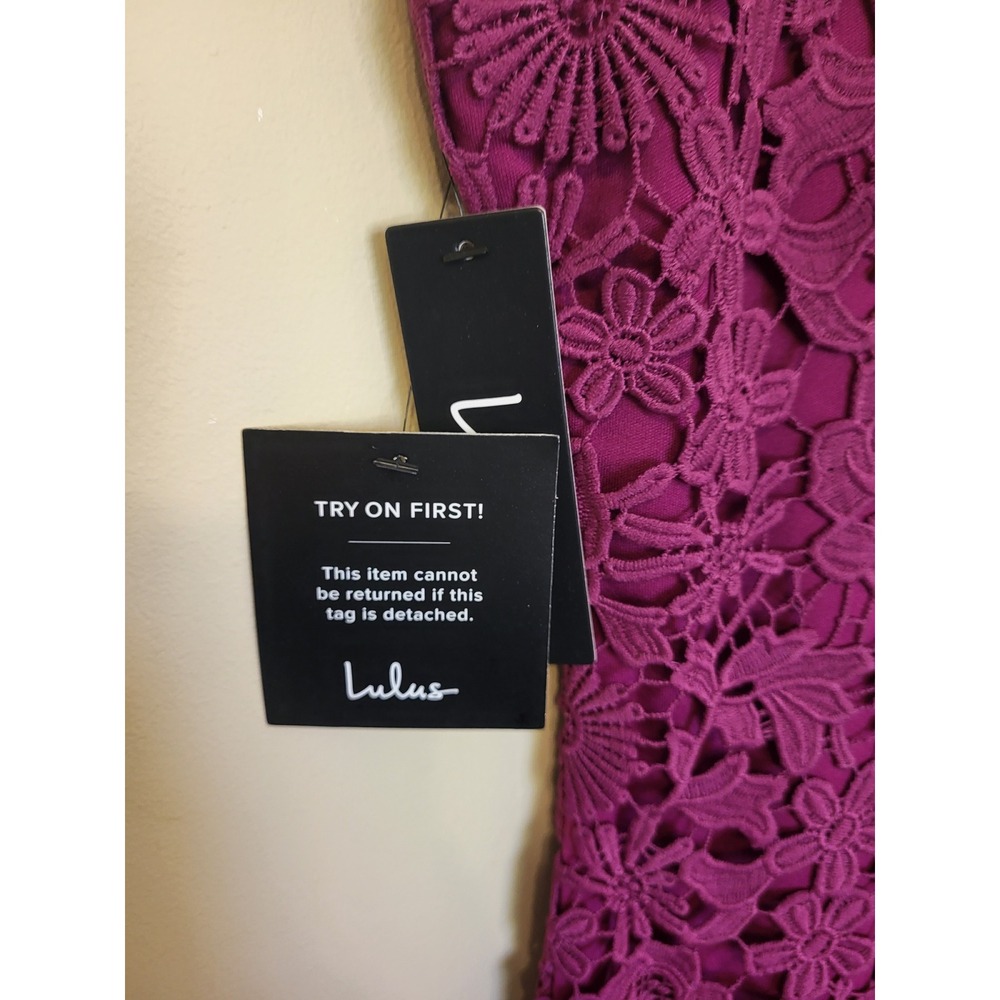 Lulus Magenta Purple Floral Lace Halter Mini‎ Dress XS NWT - Picture 5 of 8